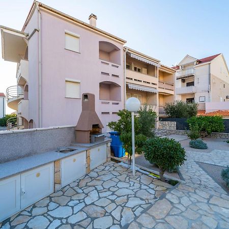 Apartments Cvetka ノヴァリャ エクステリア 写真